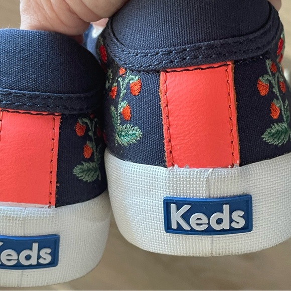 Keds Rifle Company Crew Kick Strawberry Embroidered Sneaker - Picture 8 of 11